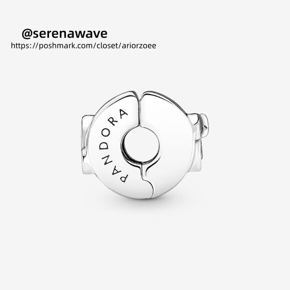 Pandora Disney Mickey Mouse & Minnie Mouse Clip Charm - Picture 2 of 4